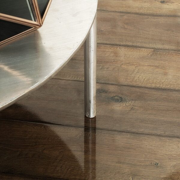 Kaindl Posino Oak - Easy Touch 8mm High Gloss Laminate Flooring - Image 4