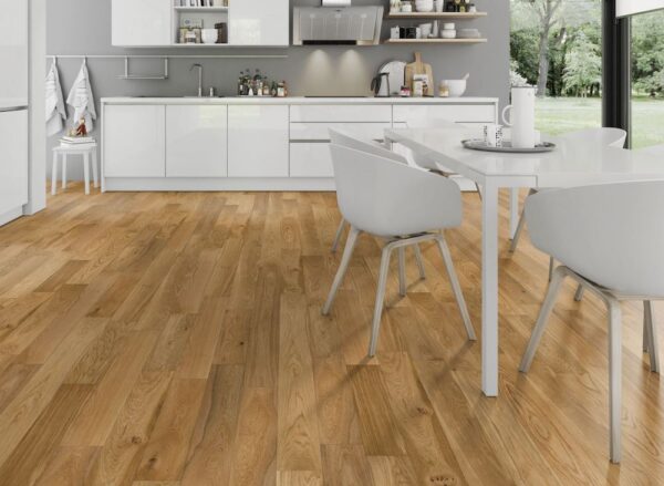 Lignum Pure Eighteen Solid Oak 125 - Image 4