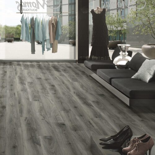 Eurohome Art 12mm Pure Plus - Tomohawk Oak - Laminate Flooring - 1.51m² Pack